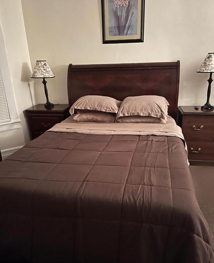 Victorian Palace- Mahogany * East Orange